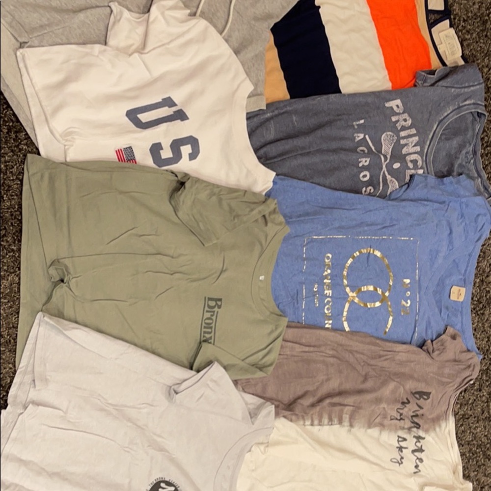 Group of tops. Sized XS & S